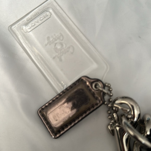 Black Coach bucket bag - Picture 4 of 4